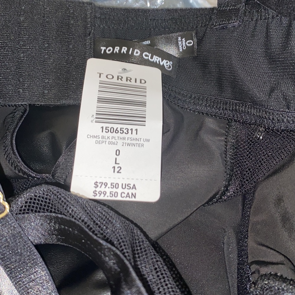 NWT- TORRID Underwire Chemise - Faux Leather & Mesh Black 0X size 12 - Picture 11 of 12